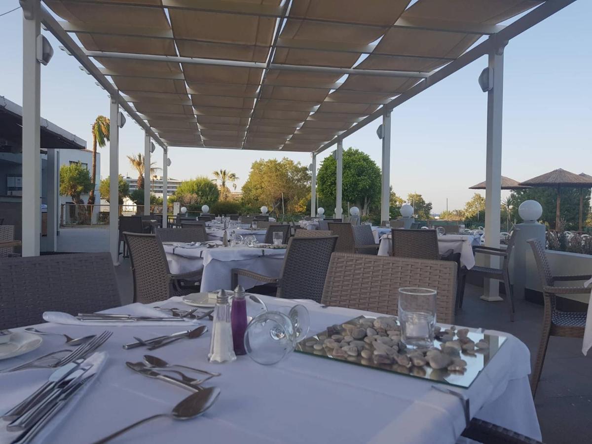 Olympos Beach Hotel 法里拉基 外观 照片